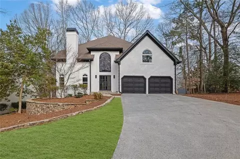 11935 Wildwood Springs Dr, Roswell, GA 30075