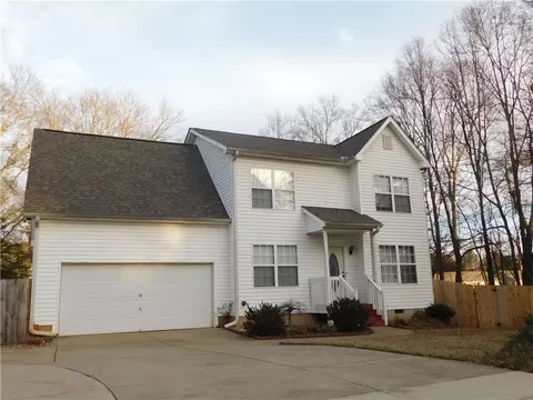 554 Samaritan Dr, Cumming, GA 30040