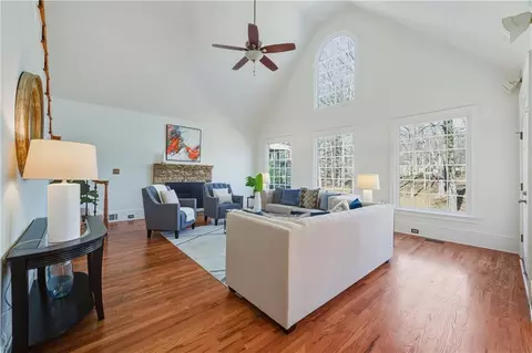 Living - 195 Jupiter Hills Pt, Duluth, GA 30097 photo 3 of 8