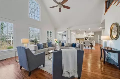 Living - 195 Jupiter Hills Pt, Duluth, GA 30097 photo 5 of 8