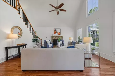 Living - 195 Jupiter Hills Pt, Duluth, GA 30097 photo 4 of 8