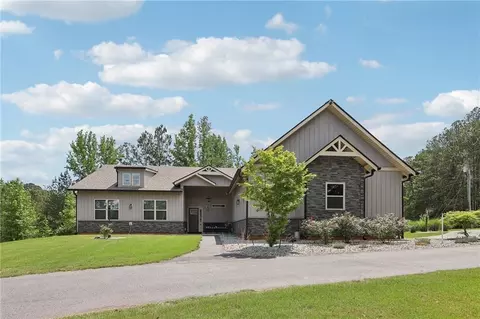 411 Johnson Rd, Locust Grove, GA 30248
