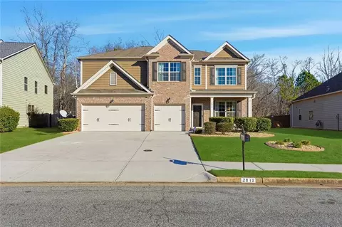 2812 Bluestone Dr SW, Atlanta, GA 30331