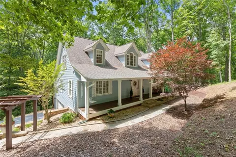 6245 Julian Rd, Gainesville, GA 30506