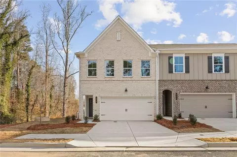 658 Sunstone Ln, Lawrenceville, GA 30043