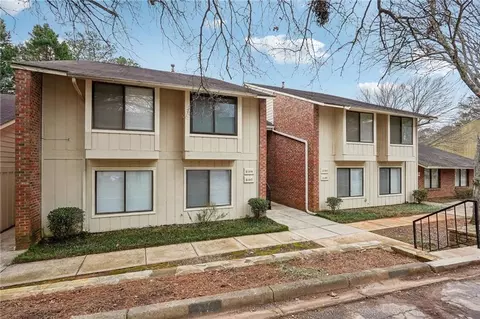 2183 Palmyra Dr SE, Marietta, GA 30067