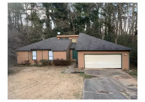 1870 Whispering Willow Way SW, Lilburn, GA 30047