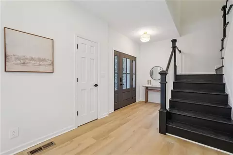 110 Vistacrest Way, Roswell, GA 30075