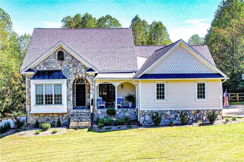 331 Buice Ln, Summerville, GA 30747