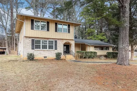 2507 Robin Hood Pl, Marietta, GA 30068