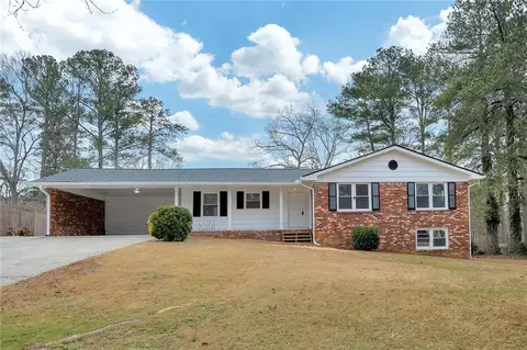 4237 Carlos Ct, Powder Springs, GA 30127