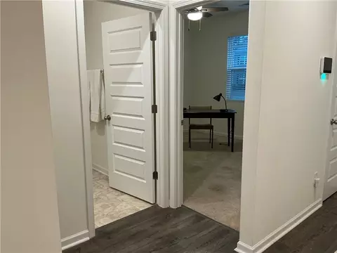 Entry Way - 2237 Pelham Pass, Dacula, GA 30019 photo 4 of 9