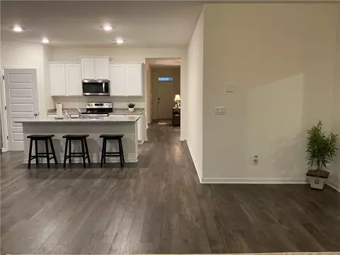 Entry Way - 2237 Pelham Pass, Dacula, GA 30019 photo 7 of 9