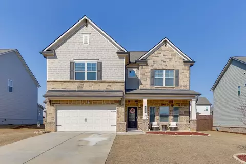 114 Henson Farm Dr, Loganville, GA 30052