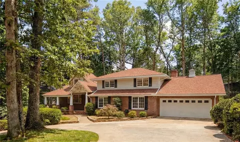 2686 Parkview Dr NE, Atlanta, GA 30345