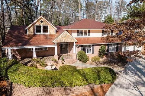 2686 Parkview Dr NE, Atlanta, GA 30345