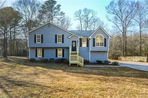 615 Amberwood Pl, Euharlee, GA 30145