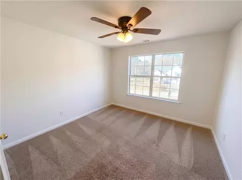 Bedroom - 130 Glenwood Ct, Hampton, GA 30228 photo 3 of 5