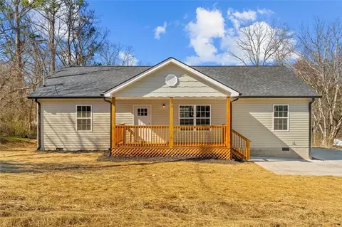 Exterior - 509 Plainview Dr NW, Dalton, GA 30721 photo 7 of 9