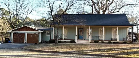 388 Bennett Rd, Powder Springs, GA 30127