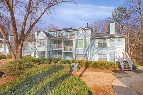 702 Glenleaf Dr, Peachtree Corners, GA 30092