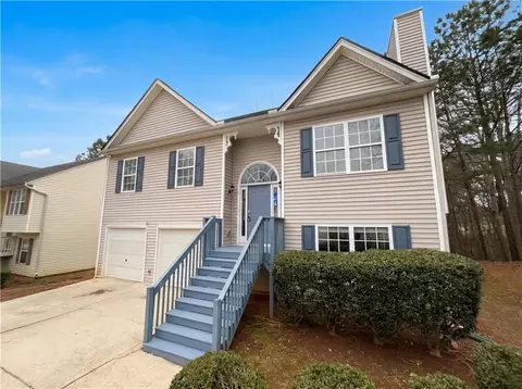 6584 Snowbird Ln, Douglasville, GA 30134