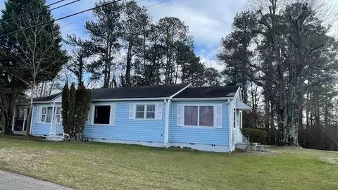 3552 Thompson Mill Rd, Buford, GA 30519