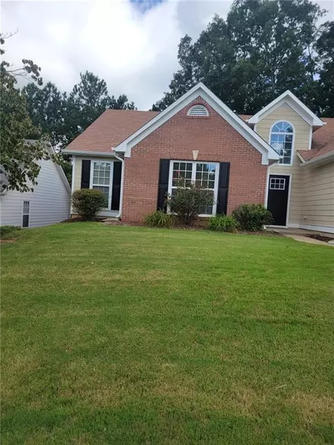1150 Hillary Ln, Lawrenceville, GA 30043