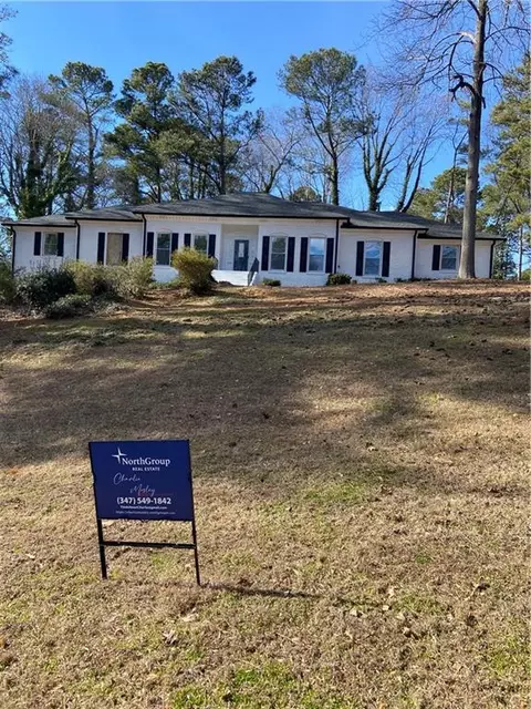 1080 Huntcliff, Atlanta, GA 30350