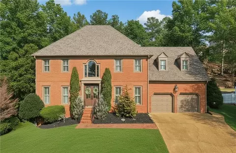 7 Ninth Green Dr, Roswell, GA 30076