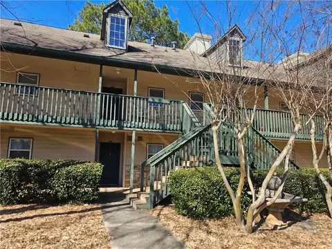 310 Brittany Ct, Duluth, GA 30096