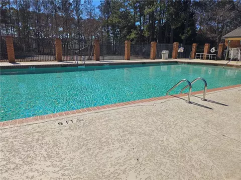 Exterior - 310 Brittany Ct, Duluth, GA 30096 photo 8 of 10