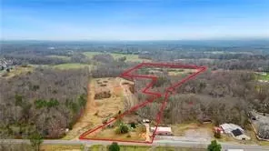 14067 Cumming Hwy, Cumming, GA 30040