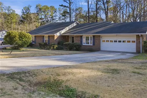 1303 Carman Ct SE, Conyers, GA 30013