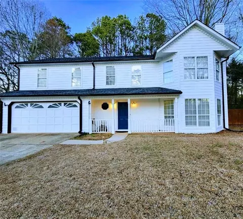 4931 Sugar Creek Dr, Sugar Hill, GA 30518