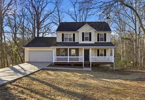 154 Azalea Dr, Winder, GA 30680
