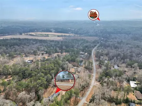 2058 Graham Rd, Macon, GA 31211
