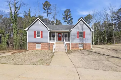 121 Wilson Cir, Carrollton, GA 30117