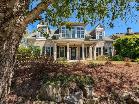 128 Highcrest Dr, Acworth, GA 30101