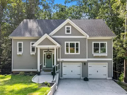 3466 Crown Dr, Gainesville, GA 30506