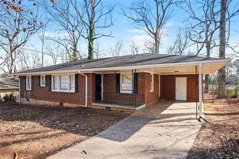 3963 Kirksford Dr, Decatur, GA 30035