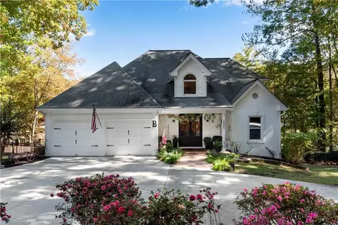 10005 Lakeview Pkwy, Villa Rica, GA 30180