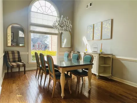 Dining - 909 Biscayne Way, Suwanee, GA 30024 photo 1 of 4
