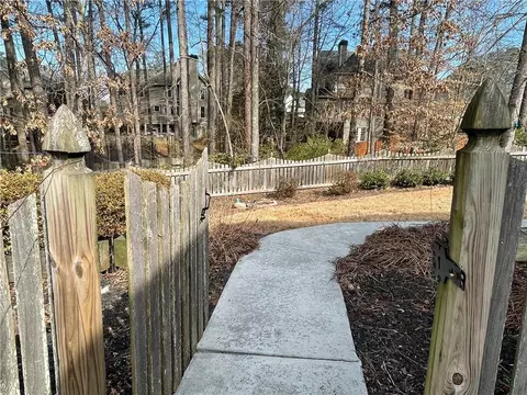 Exterior - 909 Biscayne Way, Suwanee, GA 30024 photo 6 of 9