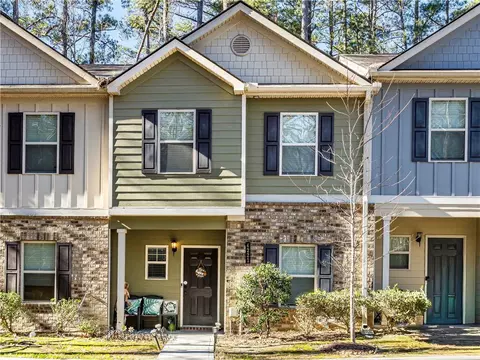 4221 Shoals Ln, Union City, GA 30291
