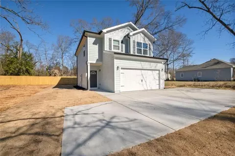 1015 Lyndon Ave, Griffin, GA 30223