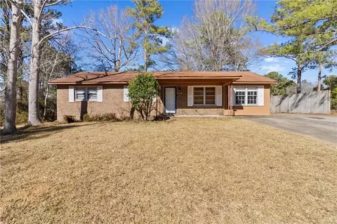 4685 Pinedale Dr, Macon, GA 31206