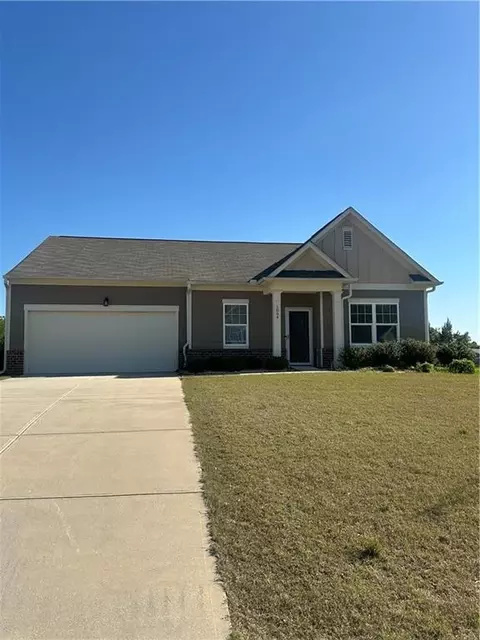 1064 Coldwater Dr, Griffin, GA 30224