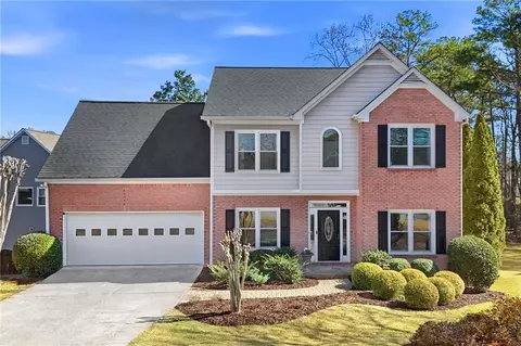 210 Ivey Oaks Way, Roswell, GA 30076