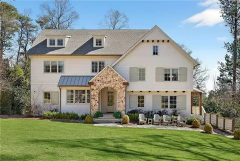 524 Bryn Mawr Ln NW, Atlanta, GA 30327